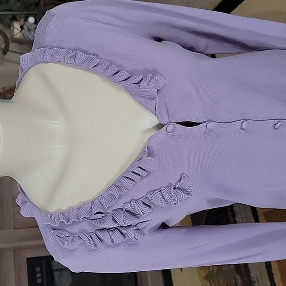 Talbots Ruffle Top - Picture 2 of 3